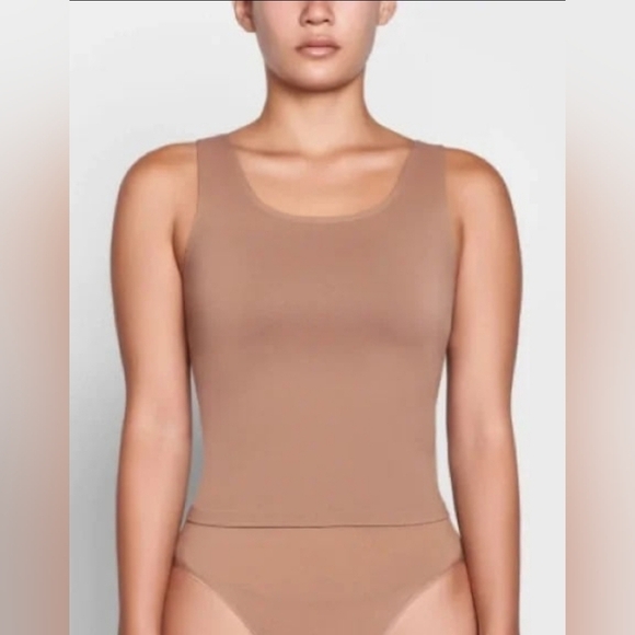Skims Soft Smoothing Tank Top Shirt Sienna Tan 4X NWT - Picture 1 of 6